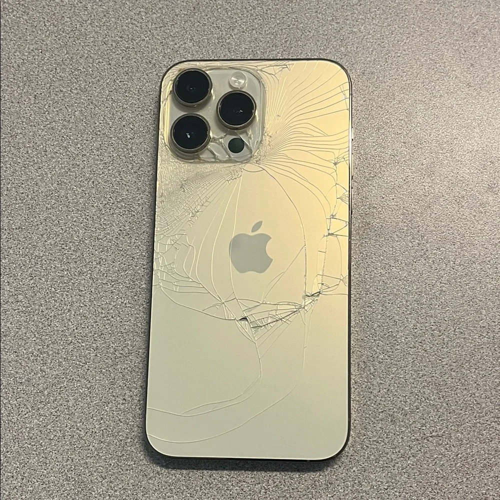 Apple sleek iphone
